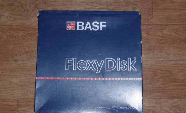 Коллекционерам - дискеты 8" (basf)