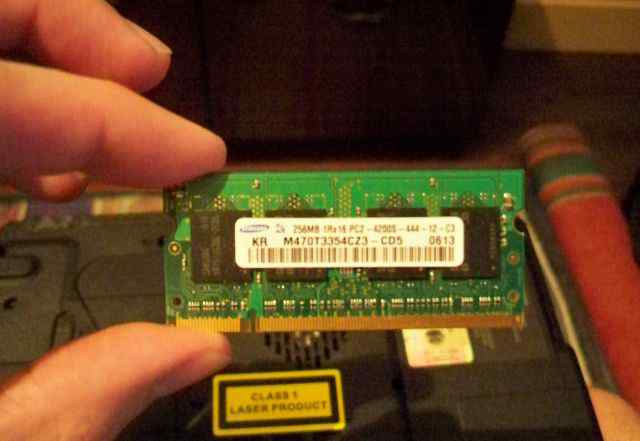 Оперативная память для ноутбука 512Мб(2х256) DDR2