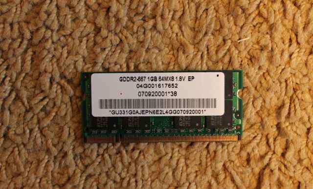 Модуль памяти DDR2-667 1 Gb для ноутбука
