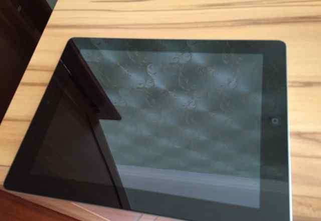 iPad 4 with Retina Display (wifi + cellular) 32gb