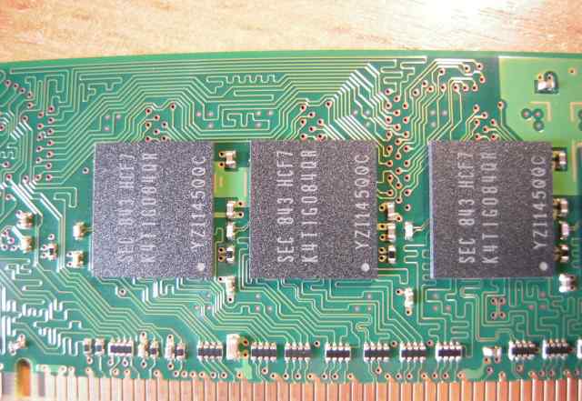 Модули оперативной памяти DDR2 240pin 800 MH 1GBx2