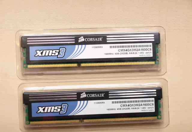 Оперативная память Corsair DDR3 4 Gb 1600 MHz