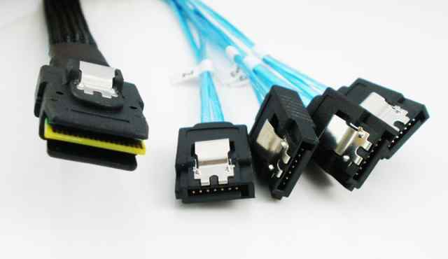 Интерфейсные кабеля для серверов и рс