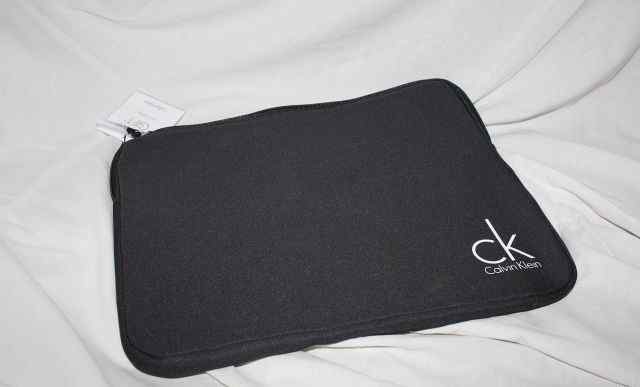Чехол Calvin Klein для ноутбука нетбука laptop 13"