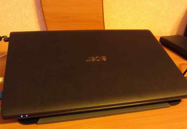 Рабочий игровой ноутбук Acer Aspire 5552