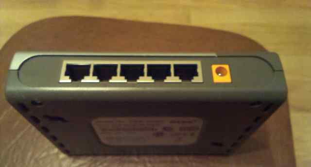 Коммутатор (switch) D-Link DES-1005D