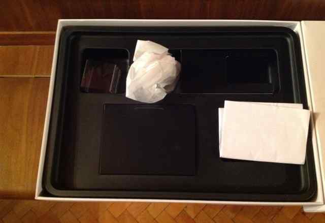 Коробка от MacBook Air