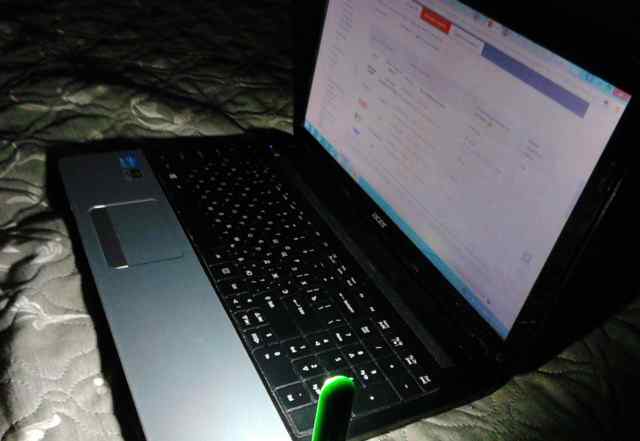 Портативная USB лампа для ноутбука