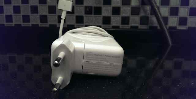 Зарядное устройство Apple Magsafe 2 45w A1436