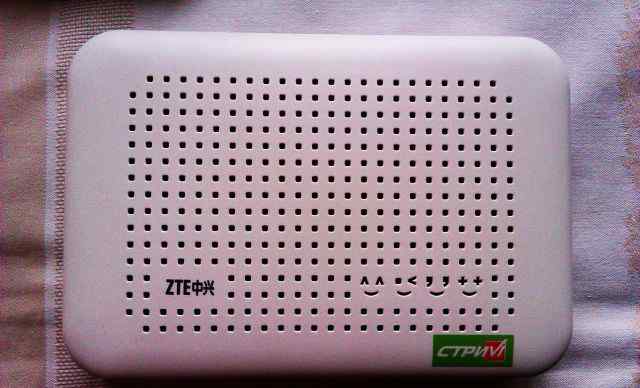 Модем-роутер ZTE ZXV10 W300 Wi-Fi
