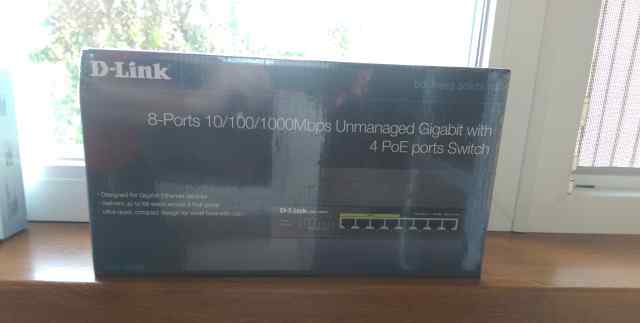 Коммутатор D-Link Switch DGS-1008P Новый