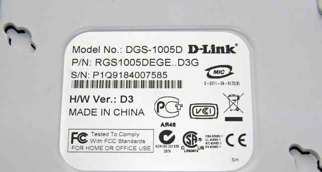 Гигабитный коммутатор (свитч) D-Link DGS-1005D
