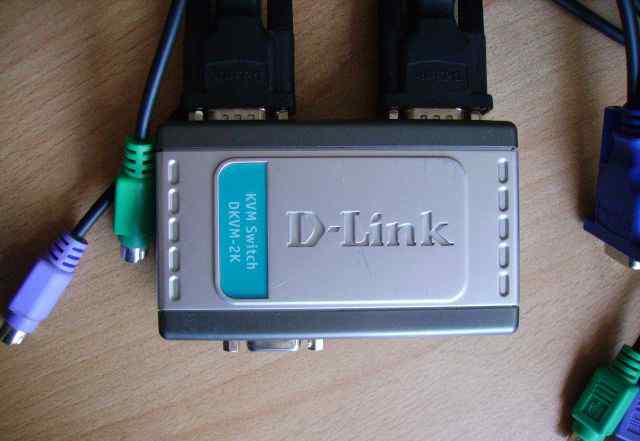 Переключатель D-Link dkvm-2K для компьютеров