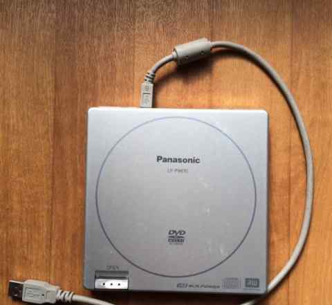 Портативный DVD-рекордер Panasonic LF-P967C