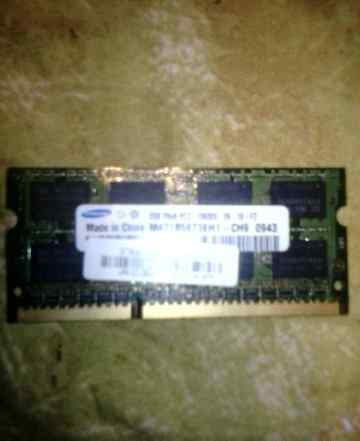 Память Samsung M471B5673EH1-CH9 0943 2GB