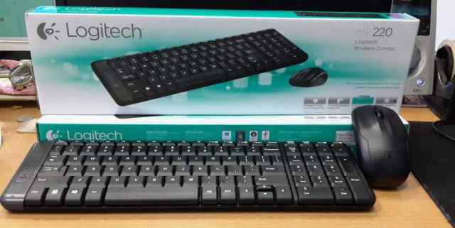 Logitech MK220 беспроводные клавиатура и мышь