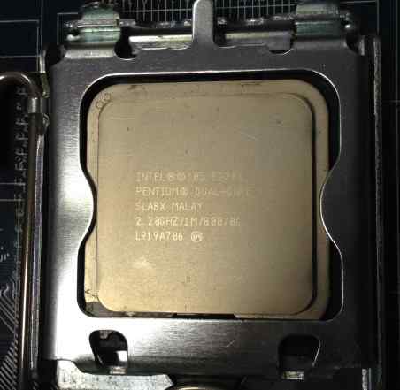 Мат. плата ASRock 775i945GZ + Intel Pentium E2200