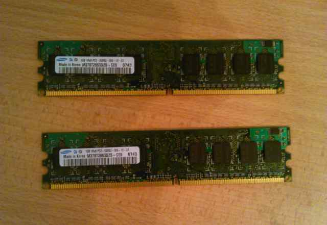 Оперативная память 1GB 1Rx8 PC2-5300U-555-12-ZZ