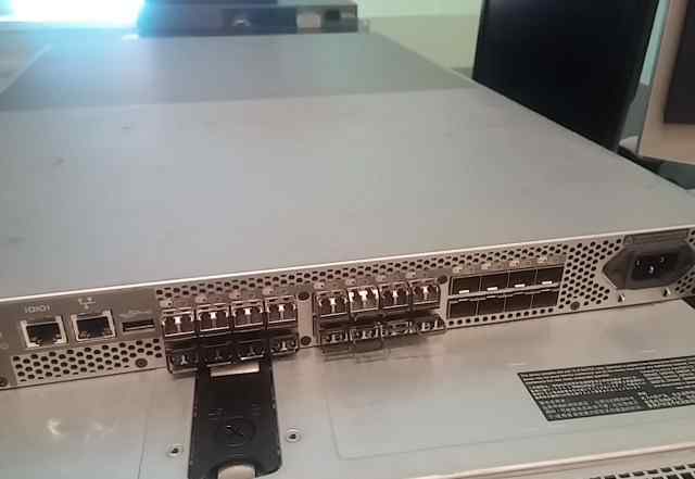 HP StorageWorks 8/24 SAN Switch optical