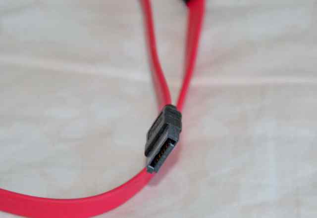 SATA кабель для жеского диска