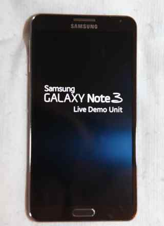 Samsung Galaxy Note 3 live demo unit