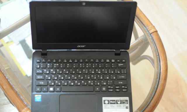 Ноутбук Acer Aspire E 11